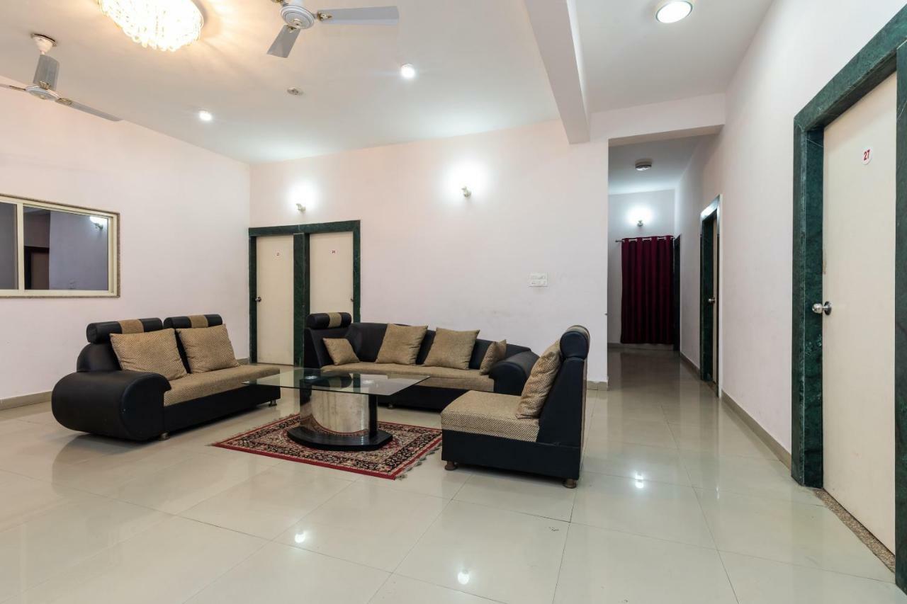 מלון בהופאל Spot On 48618 Vasundhara Gardens מראה חיצוני תמונה